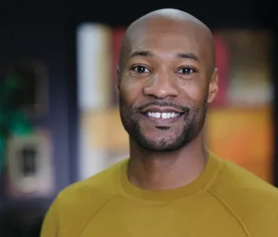 Keion Henderson: His Powerful Presence and Sharp Style Keion Henderson: His Powerful Presence and Sharp Style