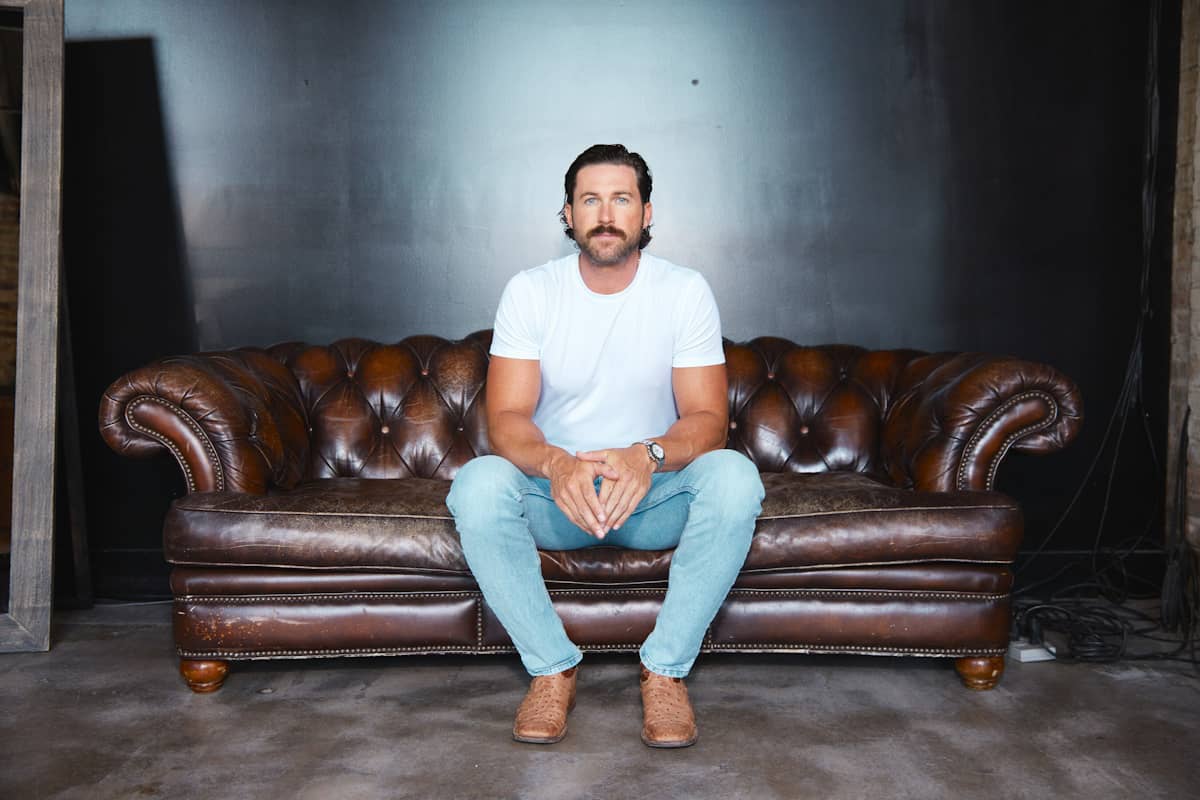 Riley Green: Turning Southern Charm Into Straight Fire