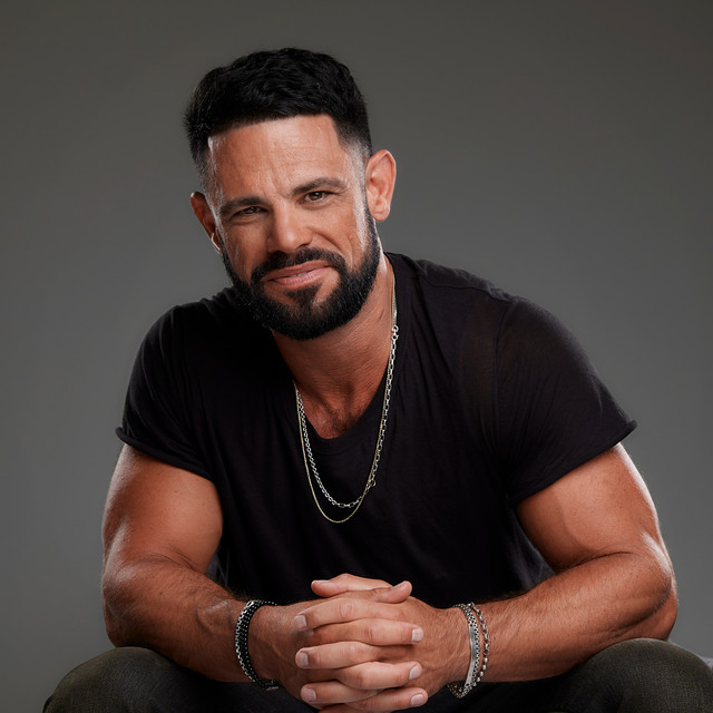 Steven Furtick: Stylish, and Charismatic Pastor