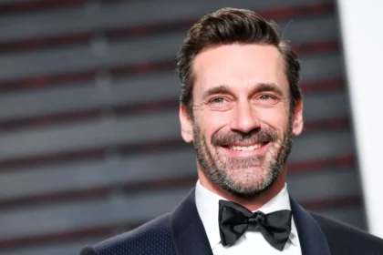 Jon Hamm: Makes Mature Look Effortless With  His Sharp Suits and Deep Voice
