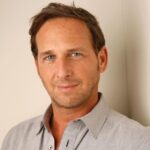 Josh Lucas: Rugged Features, Grown-Man Intensity, and Quiet Leading-Man Power Josh Lucas: Rugged Features, Grown-Man Intensity, and Quiet Leading-Man Power