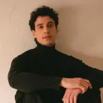 Adam DiMarco: Sharp Features, Quiet Confidence, and Scene-Stealing Screen Appeal Adam DiMarco: Sharp Features, Quiet Confidence, and Scene-Stealing Screen Appeal