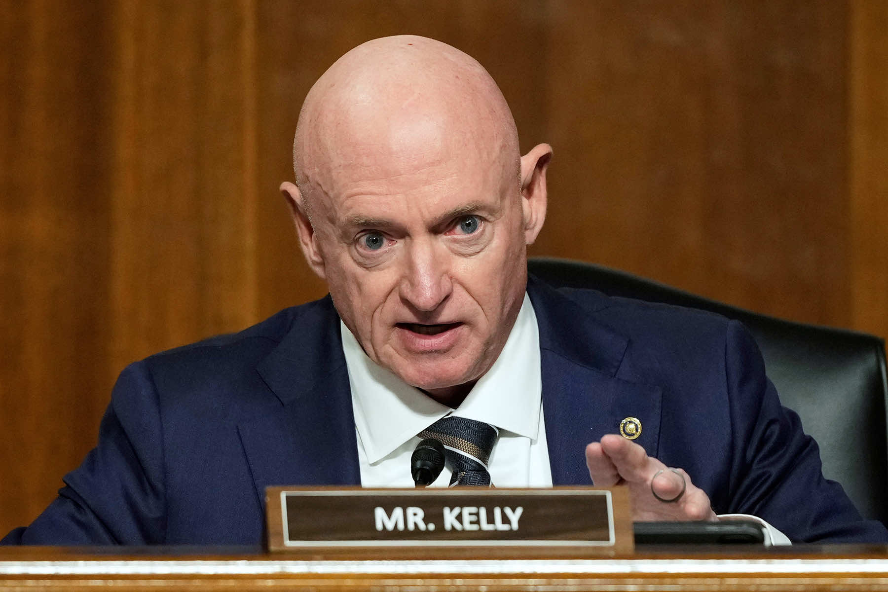 Mark Kelly: Astronaut Grit and Senate Power