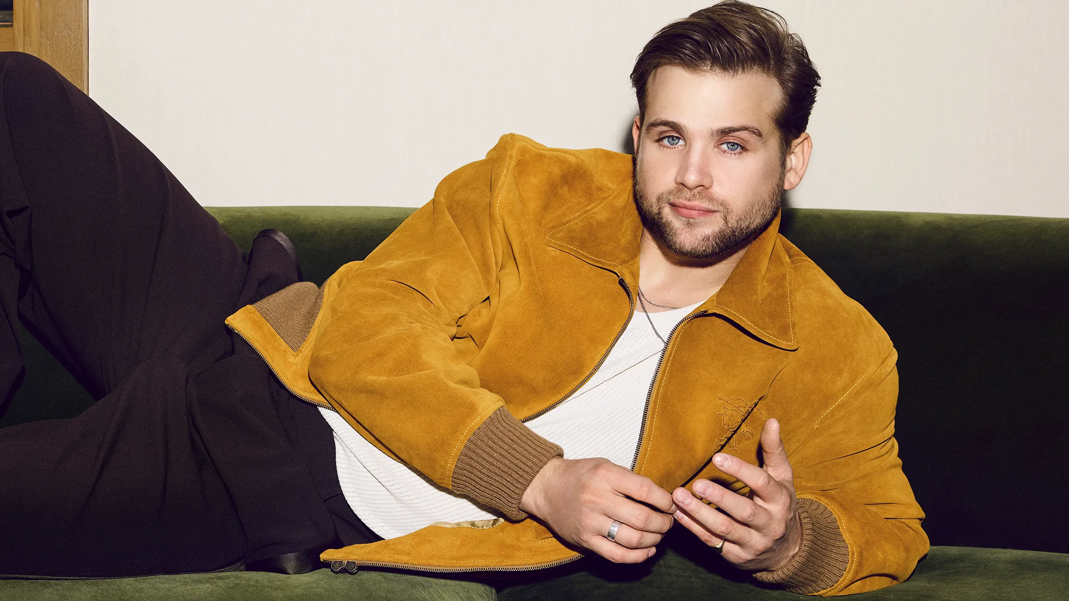 Man Candy of the Week (Apr 19–25): Leo Woodall