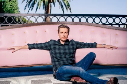Dax Shepard: Podcast Power and Comedy Cool