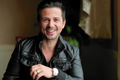 Freddy Rodriguez: Latino Swagger and Spicy Confidence